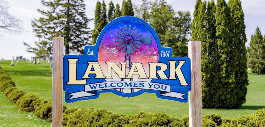 Lanark sign wide.