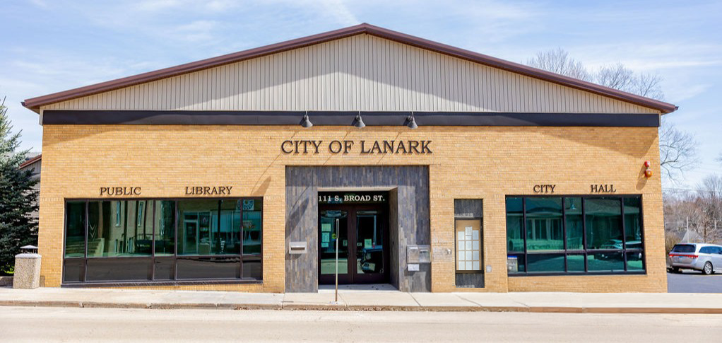 City hall building.